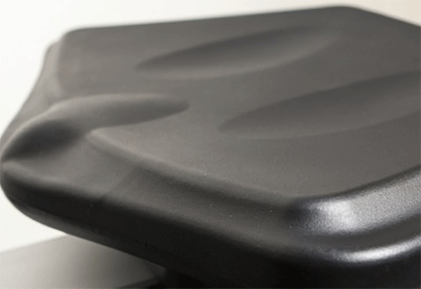 seat of Bodycraft vr500 rowing machine