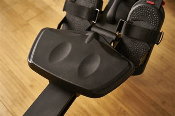 seat of Echelon magnetic rowing machine